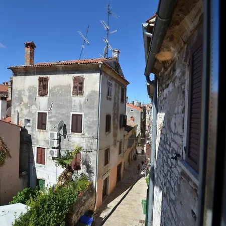 Urban And Upscale Homes Old Town Appartement Rovinj